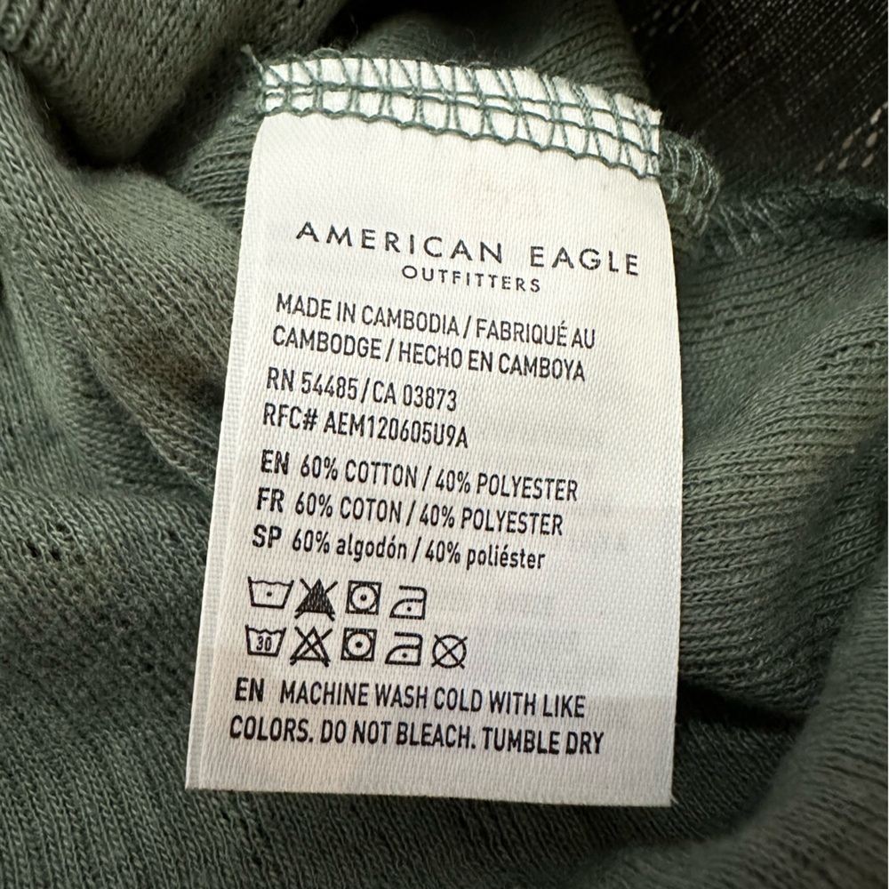 American Eagle Pointelle Button Front Tie Knot T-Shirt in Green Size Medium - Picture 12 of 16
